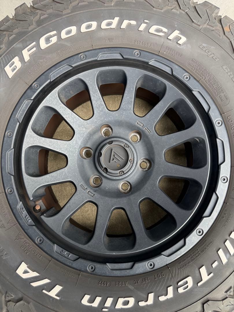 デルタフォース オーバル ＢＦグッドリッチ KO2 275 70 17 4本