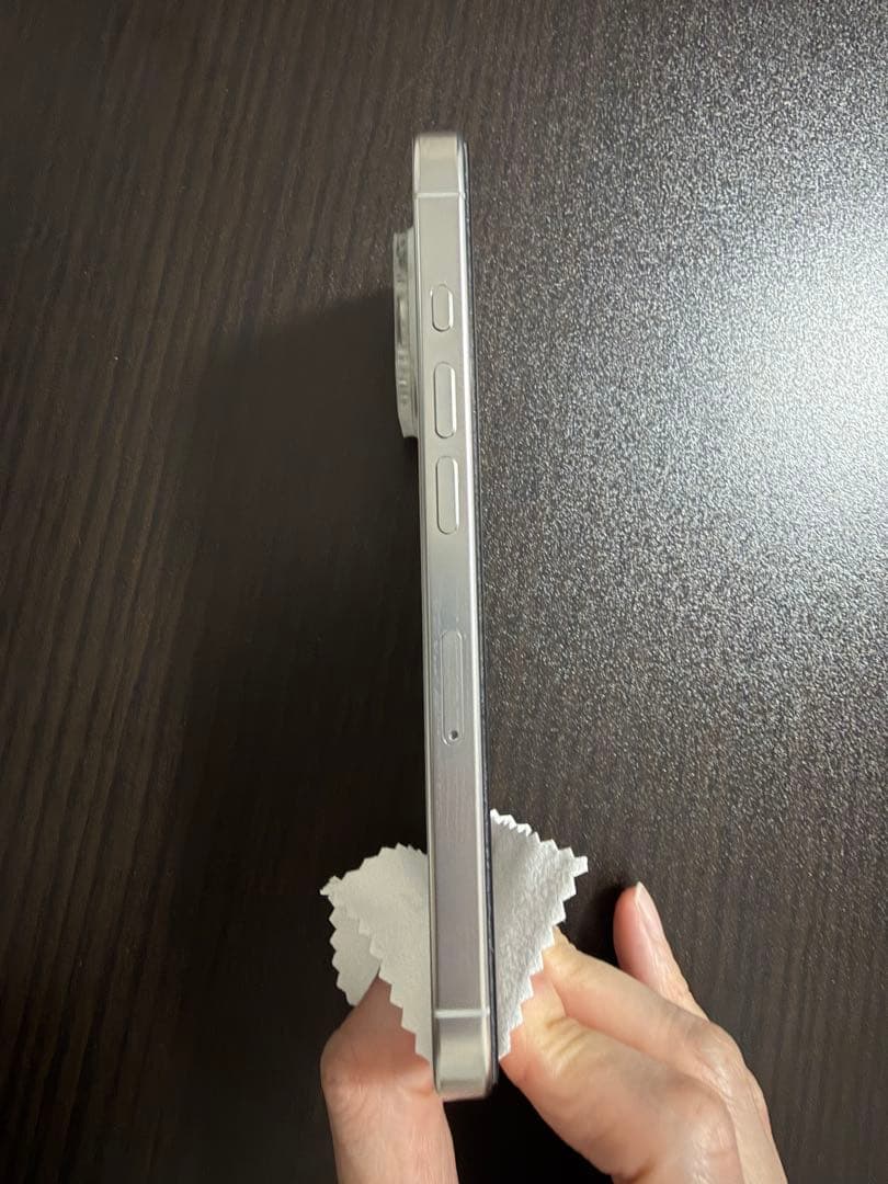 T*K様 iPhone 16 Pro ホワイト 本体 iphone16pro 2