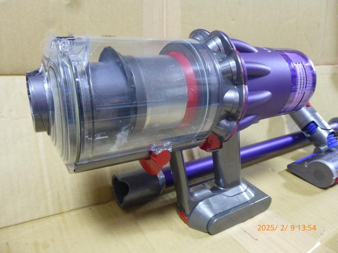 frenchie　ダイソンSV18　付属品付き　エコモード42分