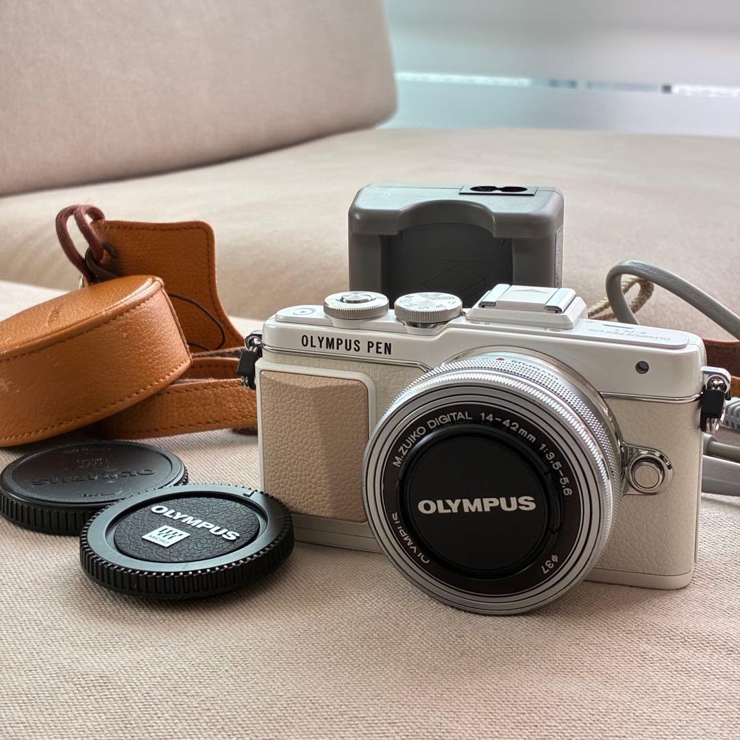 OLYMPUS PEN E PL7ミラーレス一眼カメラ 本体