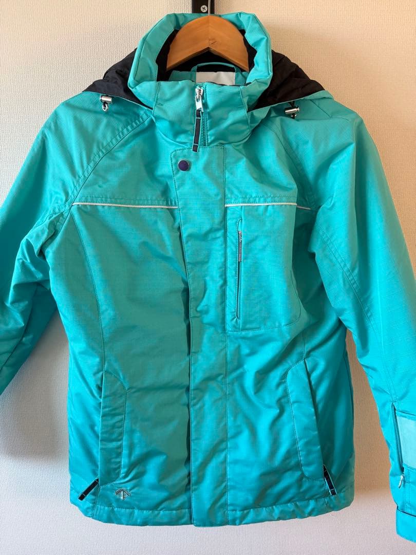 超美品☆デサント☆ターコイズ スキーウェア フード付き