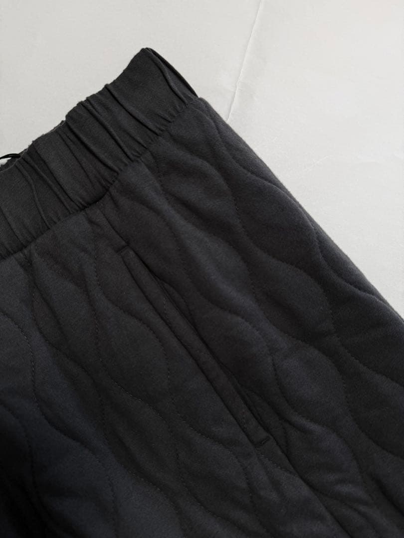 【新品未使用】UGG アグ　デジャ キルテッド カーゴ パンツ　レディース　M