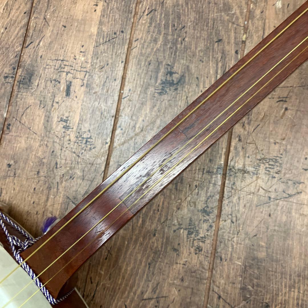 昭和レトロ 三味線 丸打胴 中棹 花梨 民謡 地唄 弦楽器 和楽器 ハードケース