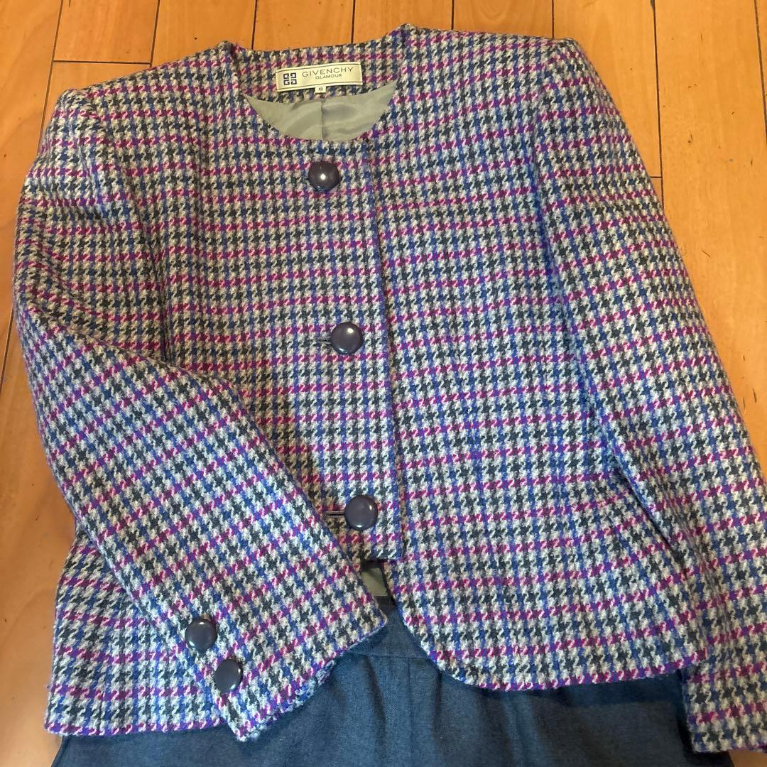 美品！GIVENCHY　13号　素敵な高級スーツ