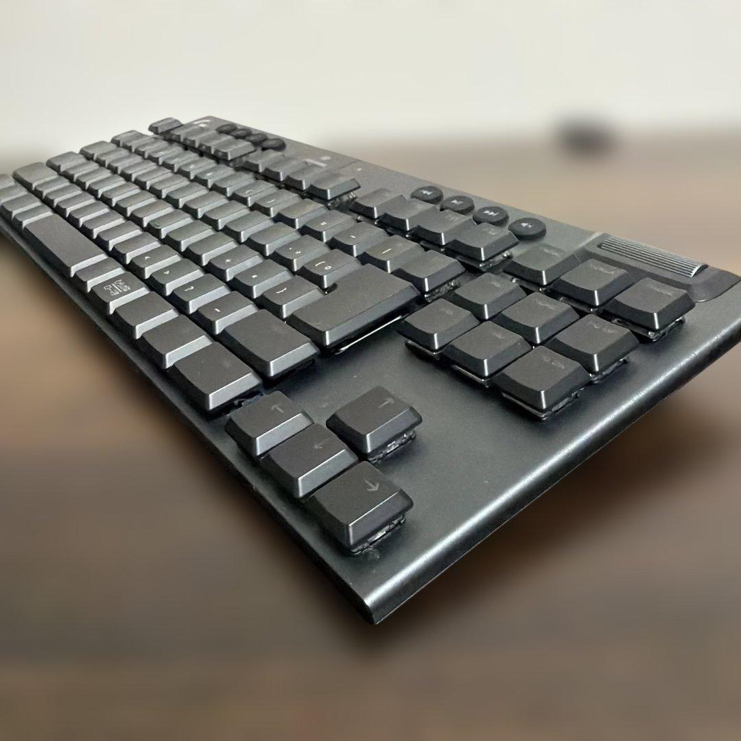 美品 ロジクール G913 TKL ワイヤレス RGB メカニカル キーボード