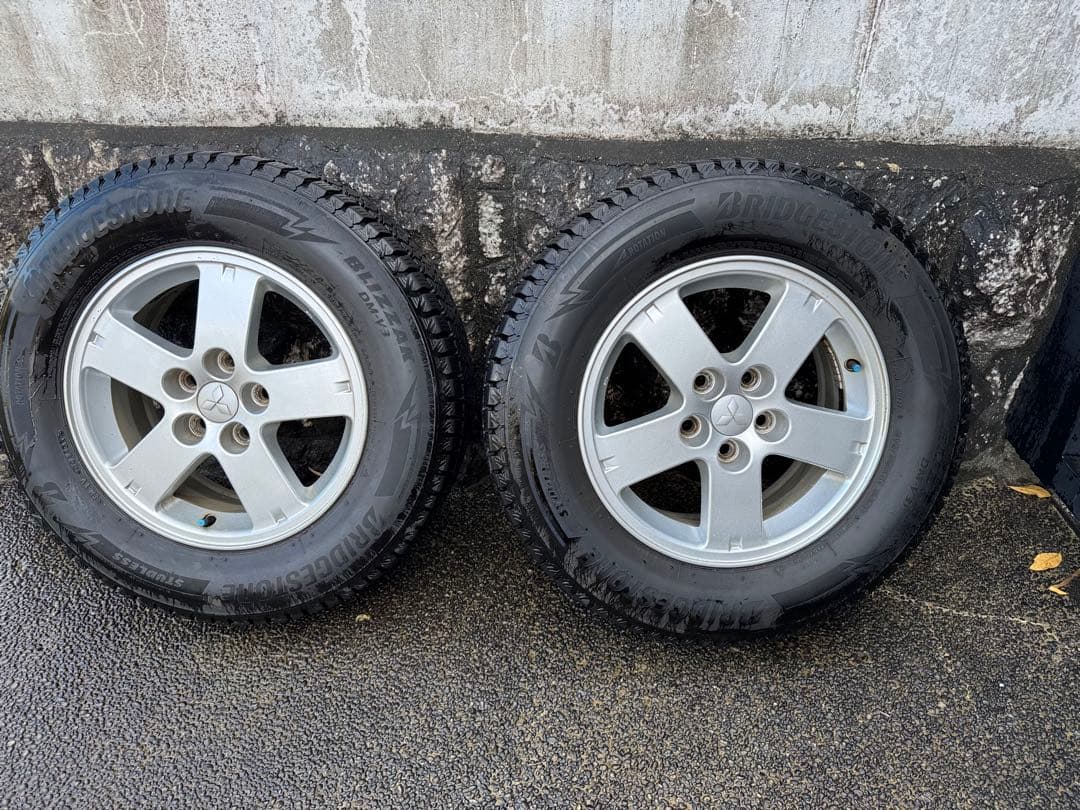 デリカ純正アルミ16インチ➕ブリヂストン ブリザック　スタッドレスタイヤ　セット