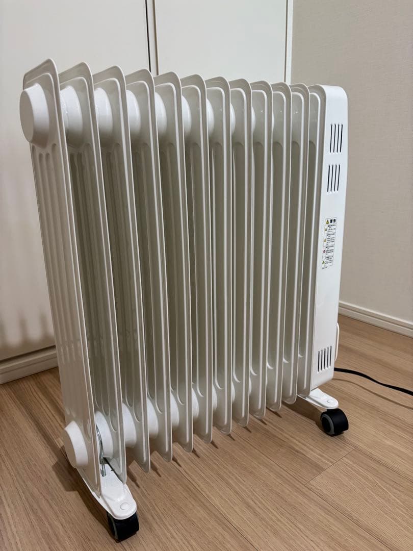 【美品】DBK オイルヒーター DRC131 ホワイト