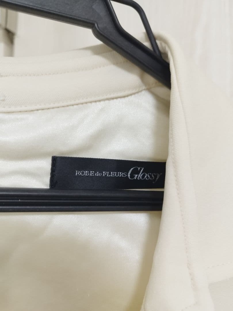 【あい】ROBE de FLEURS Glossy アイボリードレス