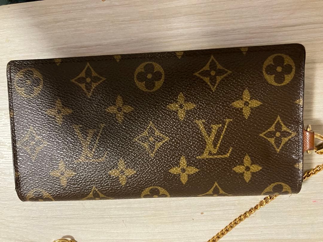 Louis Vuitton モノグラム 長財布 チェーン付き