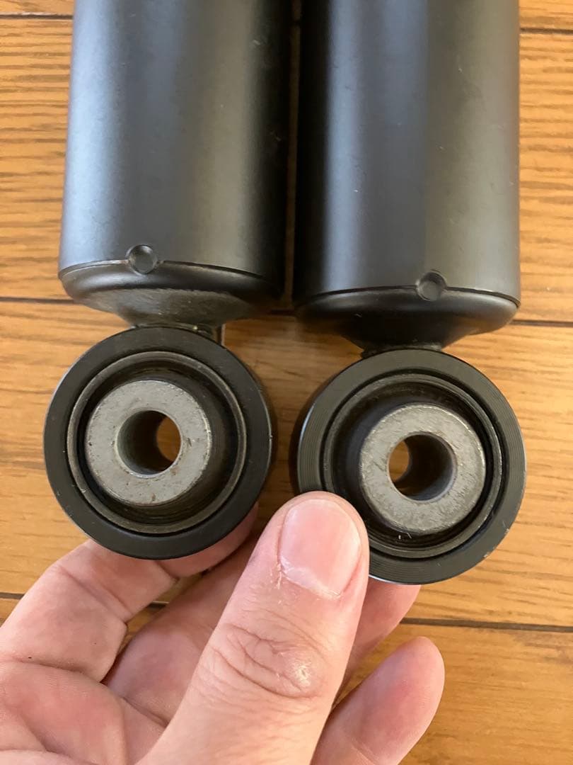 スズキ 純正 JB74Wノーマル サスペンション ショック アブソーバー 1台分