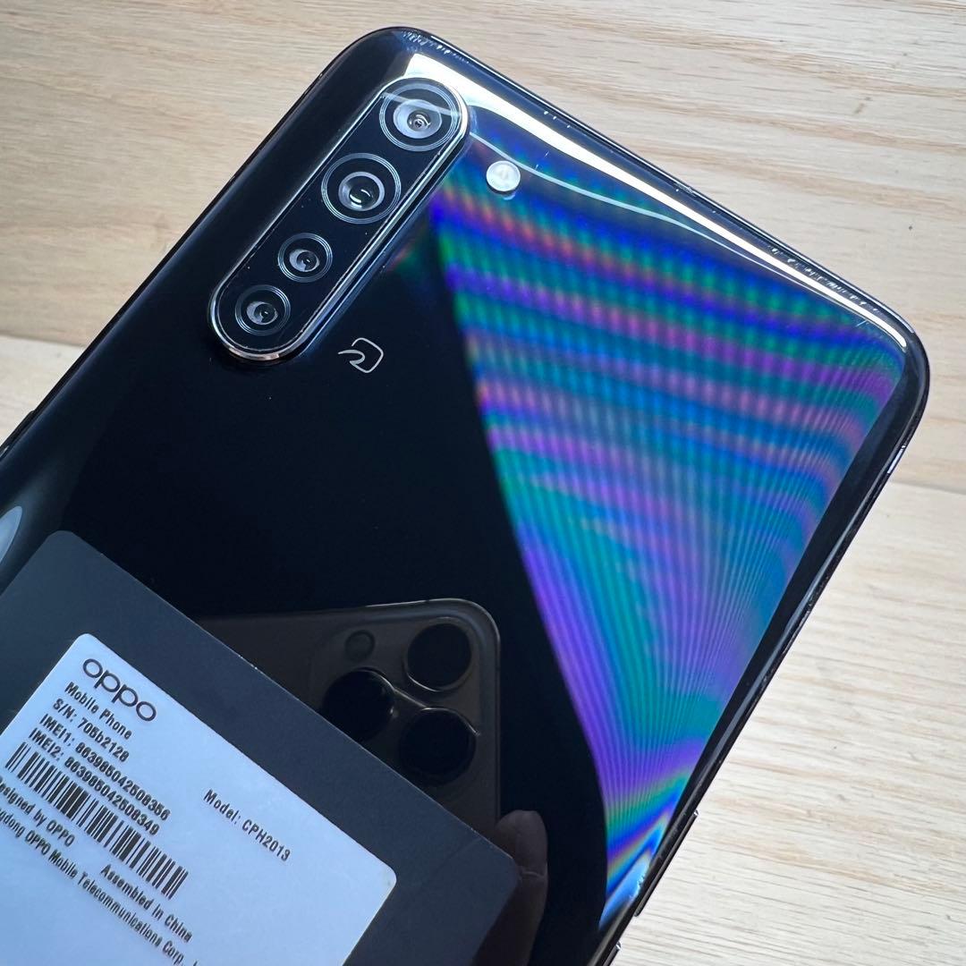 OPPO Reno3 A本体 W8