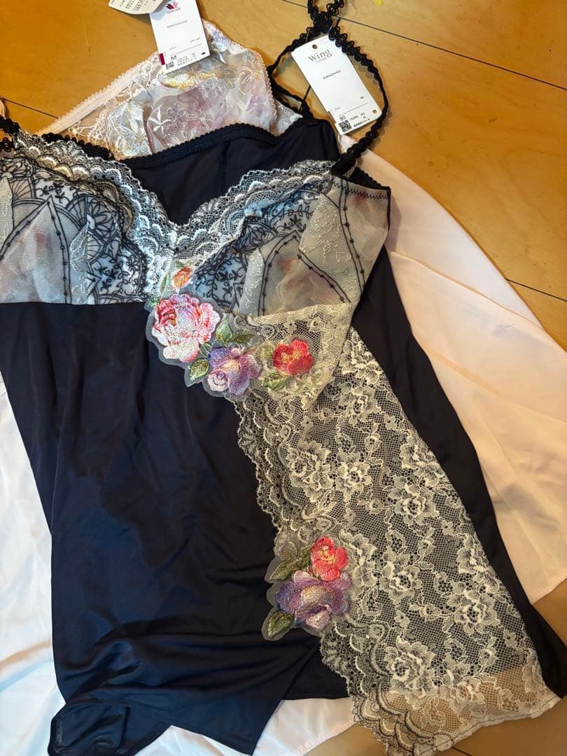 在庫わずか新品未使用Wacoal × ルジェ キャミソール、スリップ10点セット