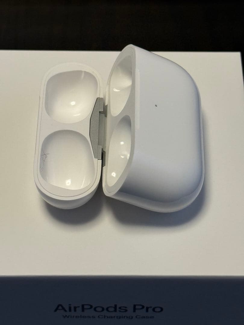 美品 AirPods Pro 第1世代（正規品・動作良好・匿名配送）