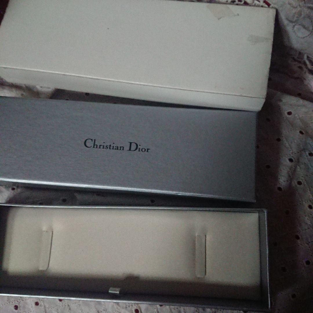 ディオールロゴ パールネックレス 難あり