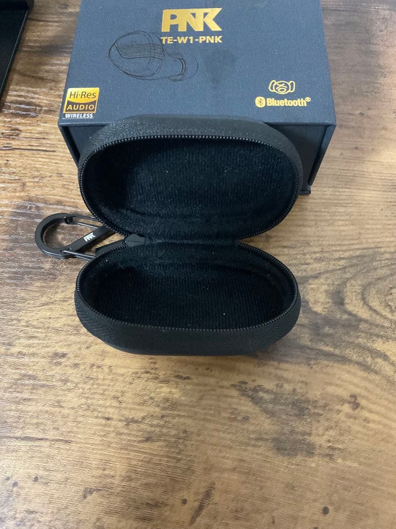 【値下げ交渉可】AVIOT TE-W1-PNKワイヤレスイヤホン