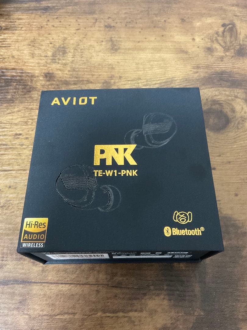 【値下げ交渉可】AVIOT TE-W1-PNKワイヤレスイヤホン
