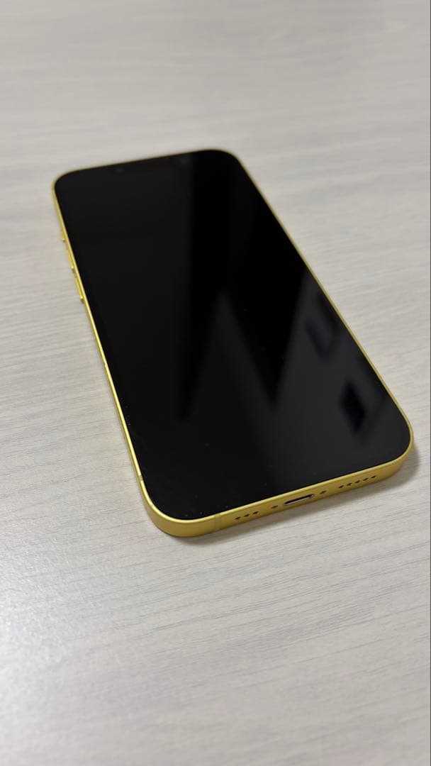 ☆*a様 iPhone14 本体 256GB イエロー SIMフリー