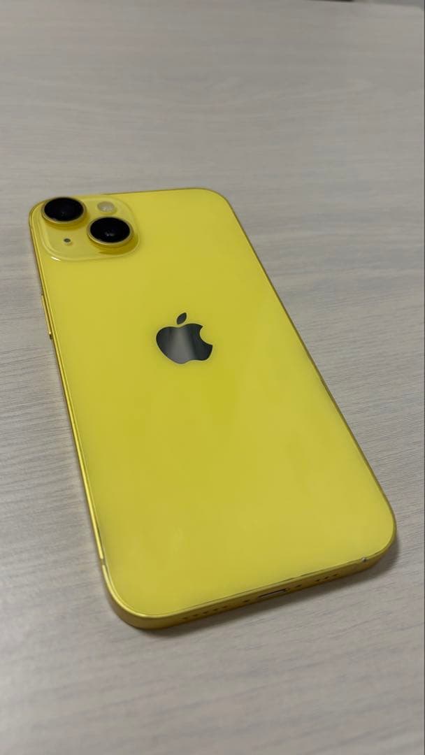 ☆*a様 iPhone14 本体 256GB イエロー SIMフリー