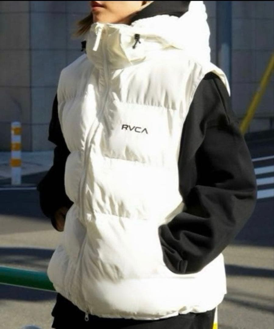 RVCA　ルーカ 中綿ベスト ダウンベスト バックロゴ 2WAY　軽量