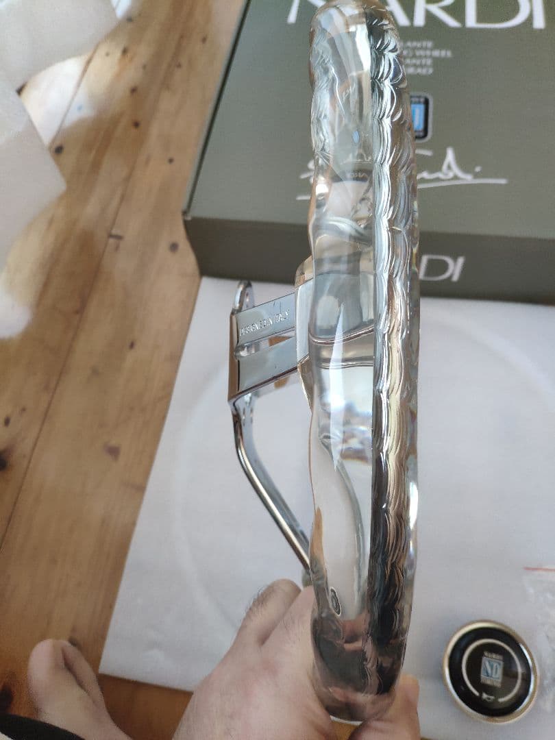 新品・未使用品 アクリル ツイスト ステアリング クリアー 3スポーク