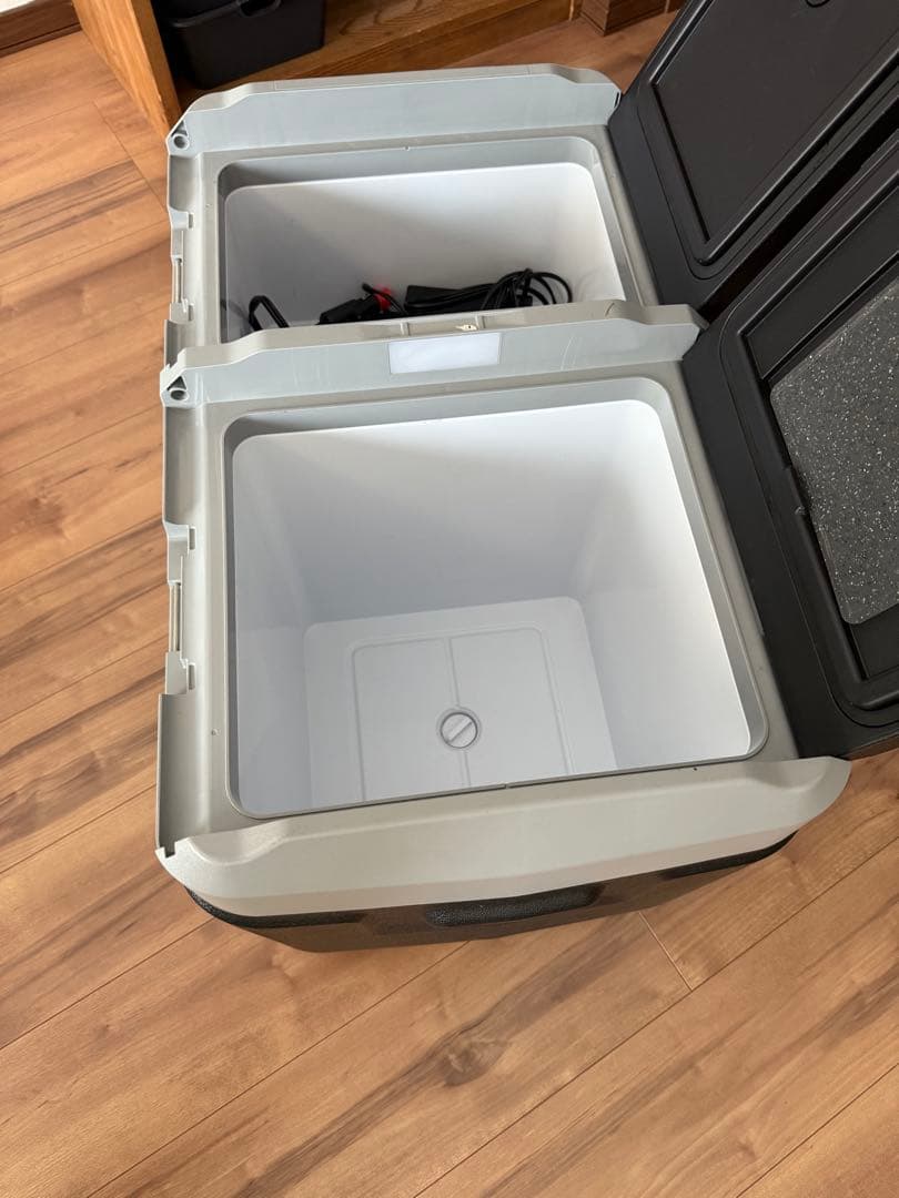 Goture 車載冷蔵庫 40L 大容量キャスター付き 調整ハンドル付き