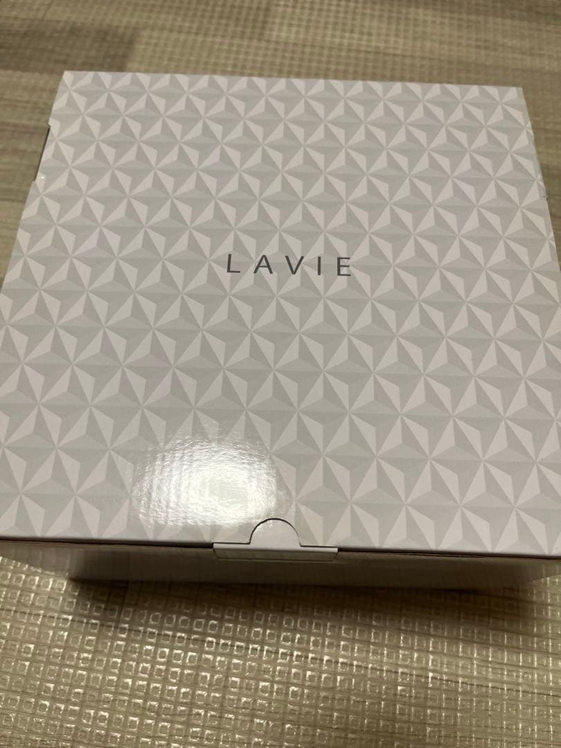 LA VIE ラヴィ 家庭用IPL光脱毛器 LAVIE LVA500