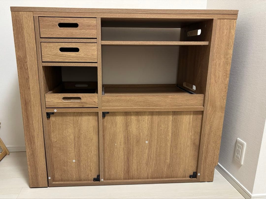 けろ[送料込/組立不要/匿名]伸縮式キッチンカウンター 食器棚 LOWYA