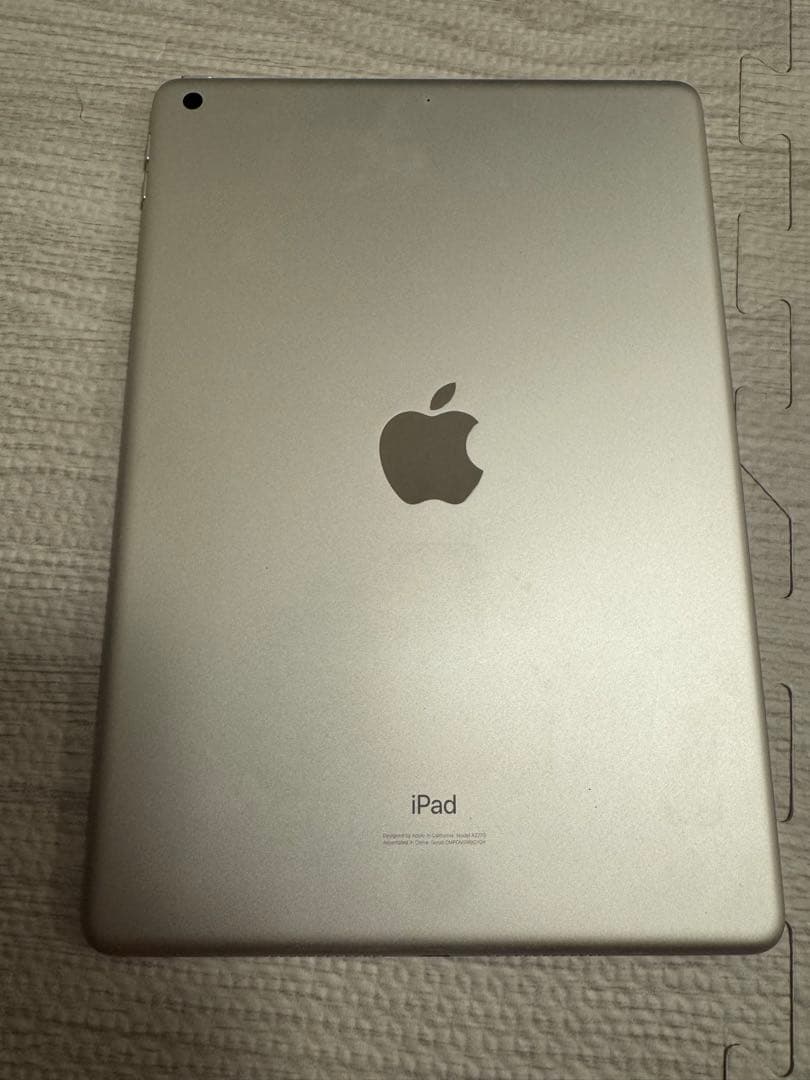 Apple iPad 第8世代 128GB