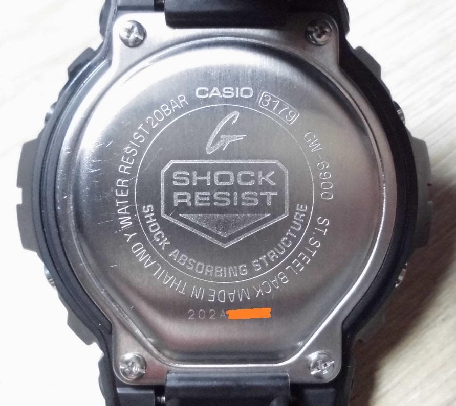 美品！カシオ Gショック GW-6900-1JF 電波ソーラー 3つ目 定番②