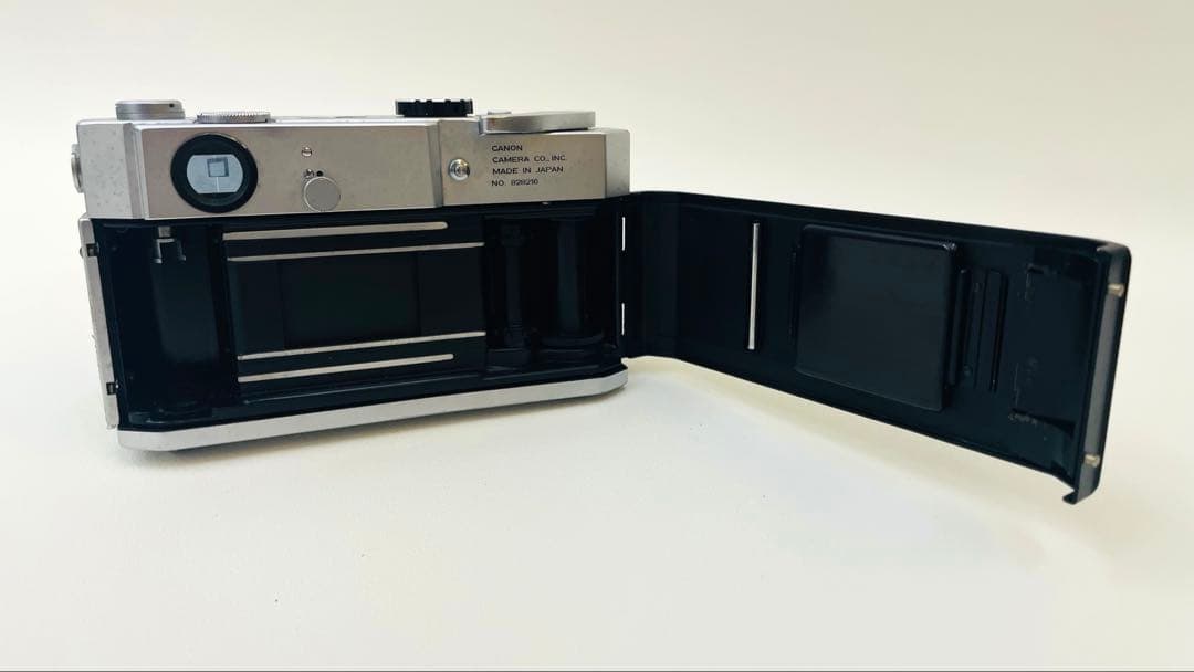 Canon レンジファインダー model7 / レンズ：50mm f1.2