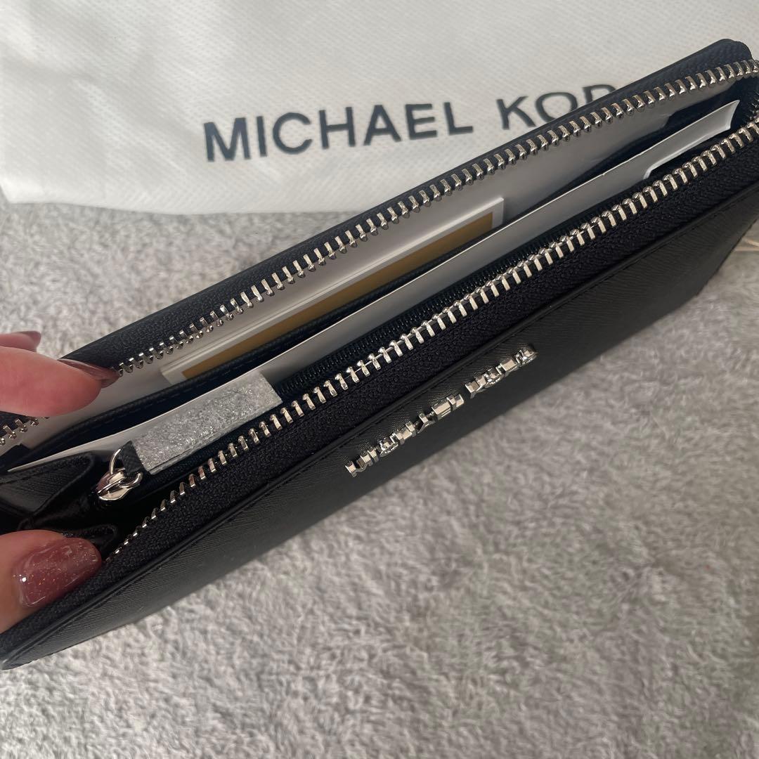 MICHAEL KORS コンチネンタル財布 ブラック