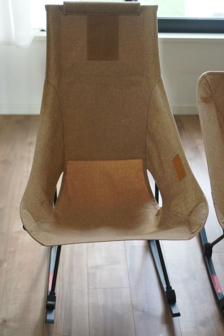 Helinoxホームデコ＆ビーチ チェアーツー　ロッキングフット