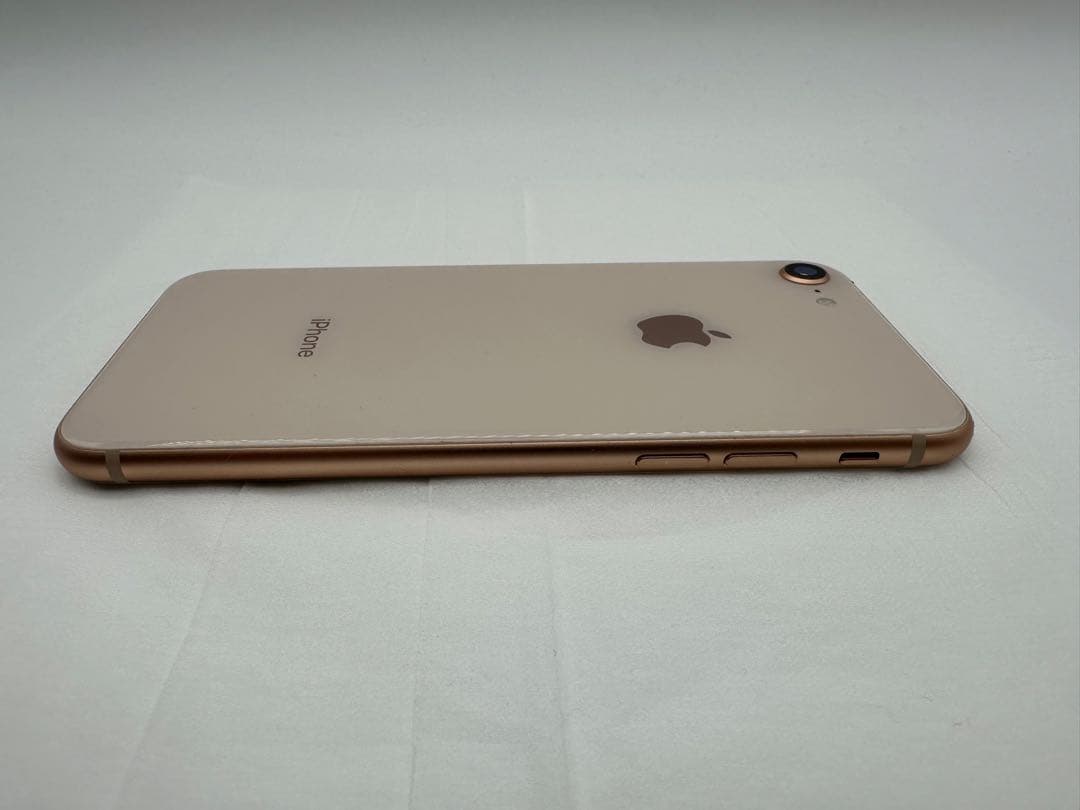 B*o様 Apple iPhone 8 64GB ゴールド SIMフリー