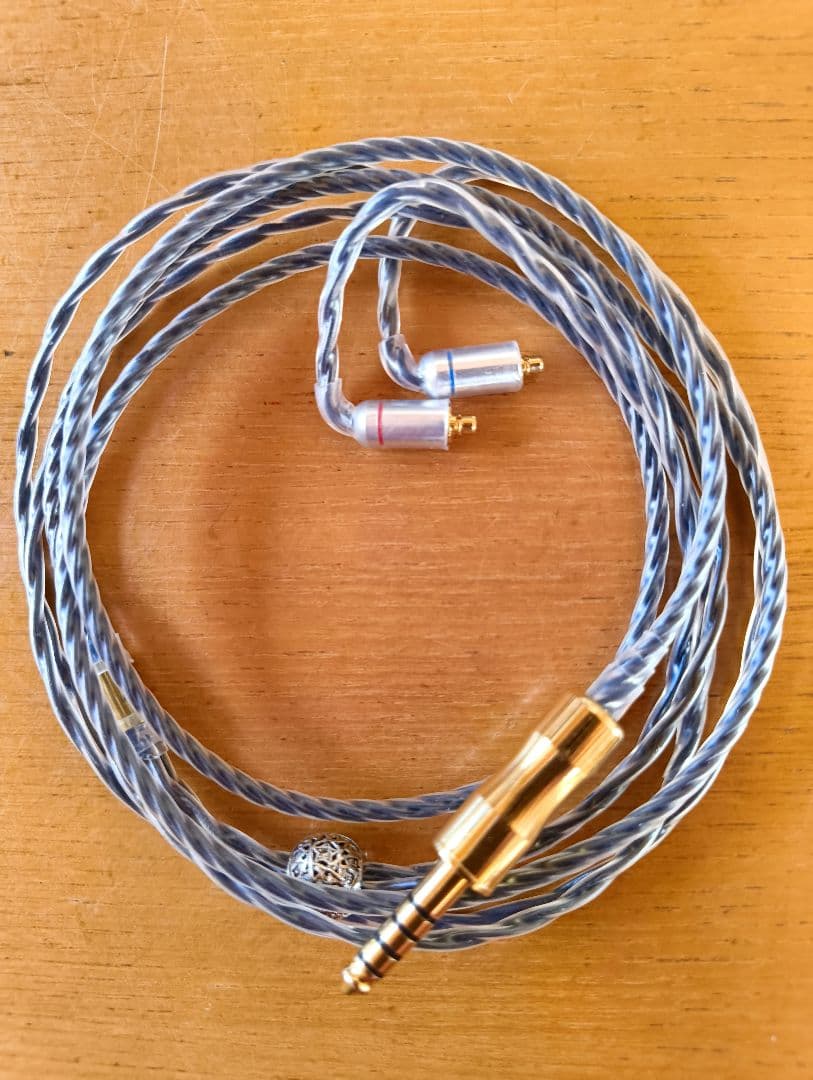 春日小鹿 さん 4.4mm mmcx 有線 リケーブル colorful