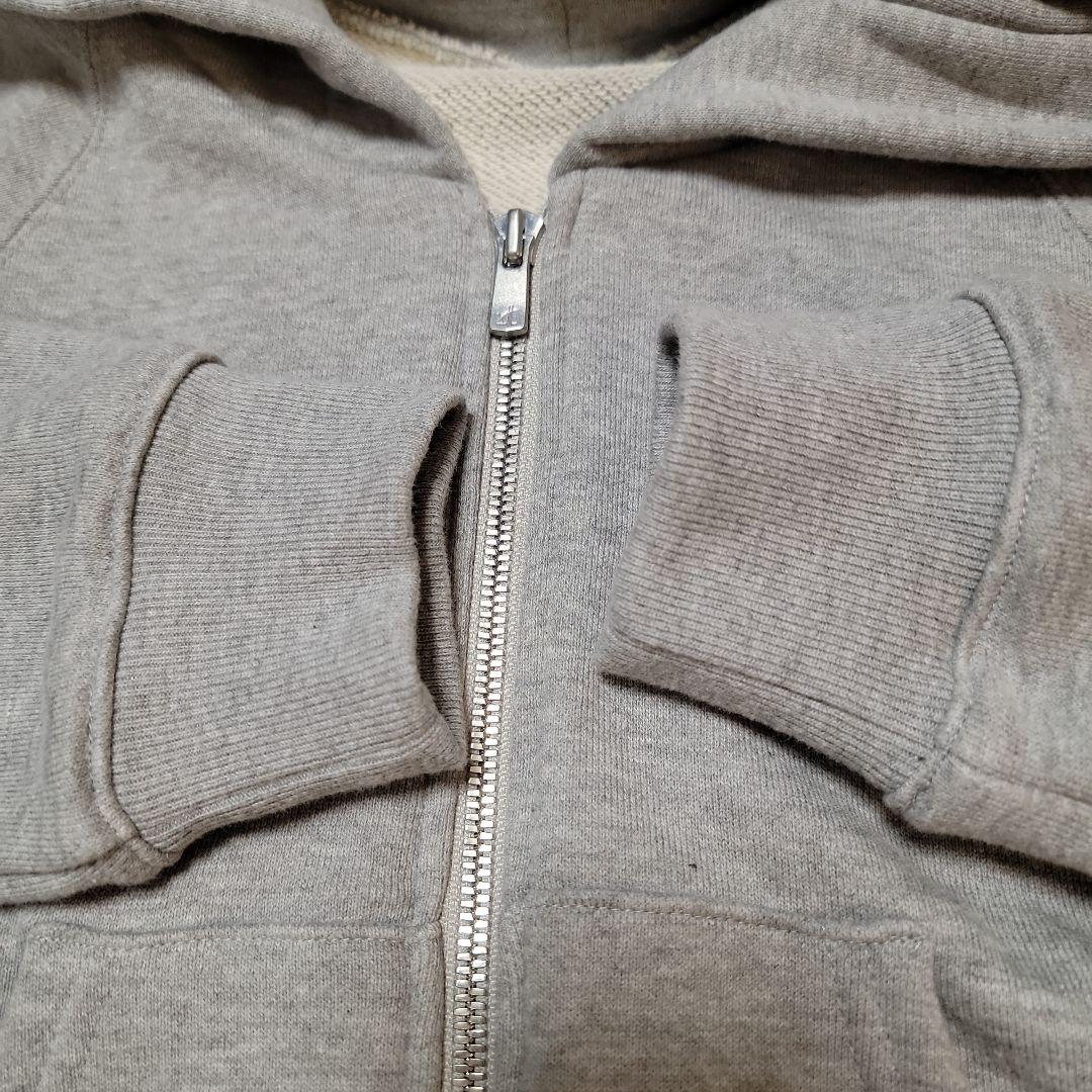 gypsohila　Tiny Zip Hoodie