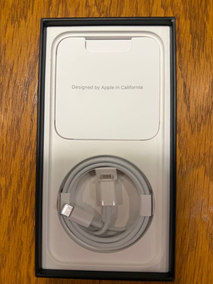 Apple iPhone 12 Pro グラファイト 本体 充電ケーブル付き