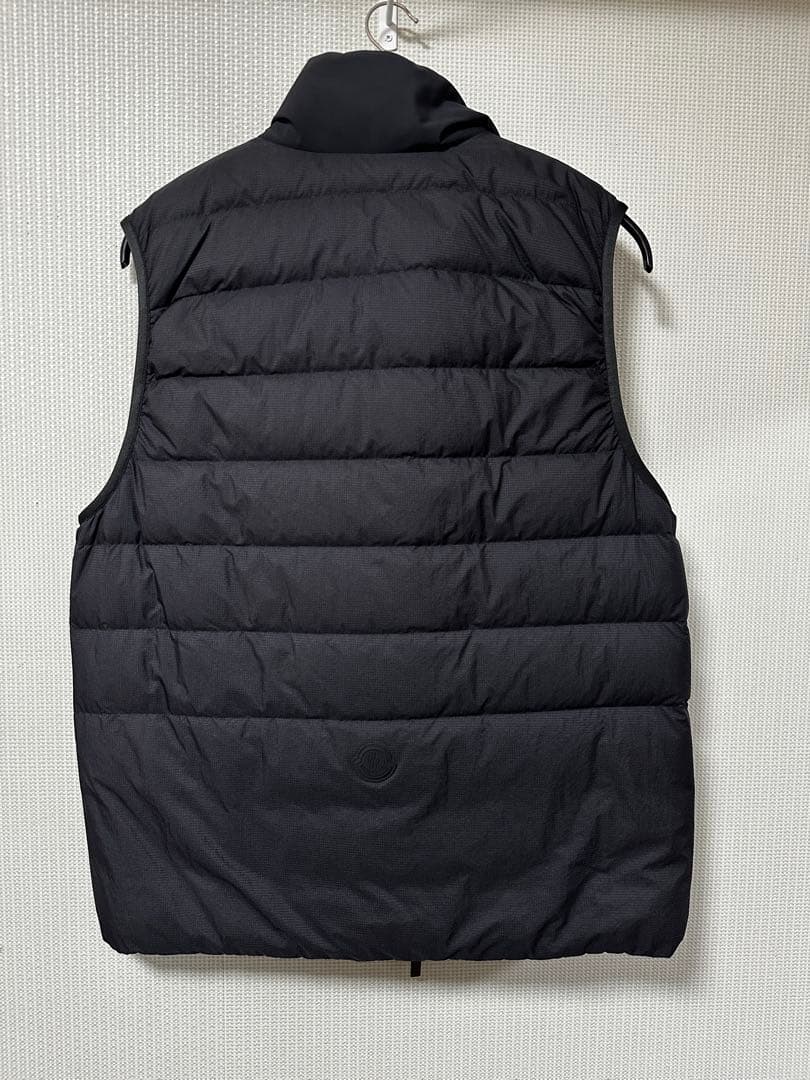 [Moncler]ジップアップダウンベスト