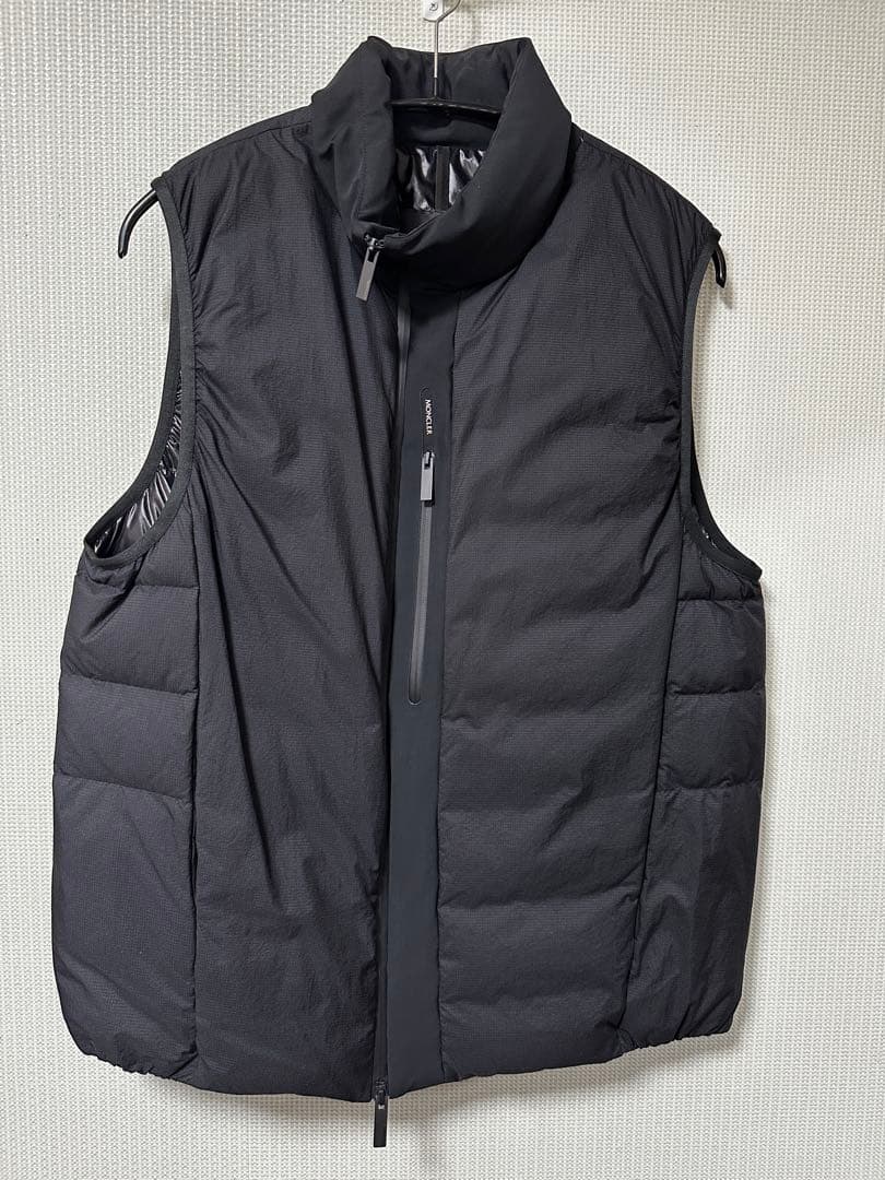 [Moncler]ジップアップダウンベスト