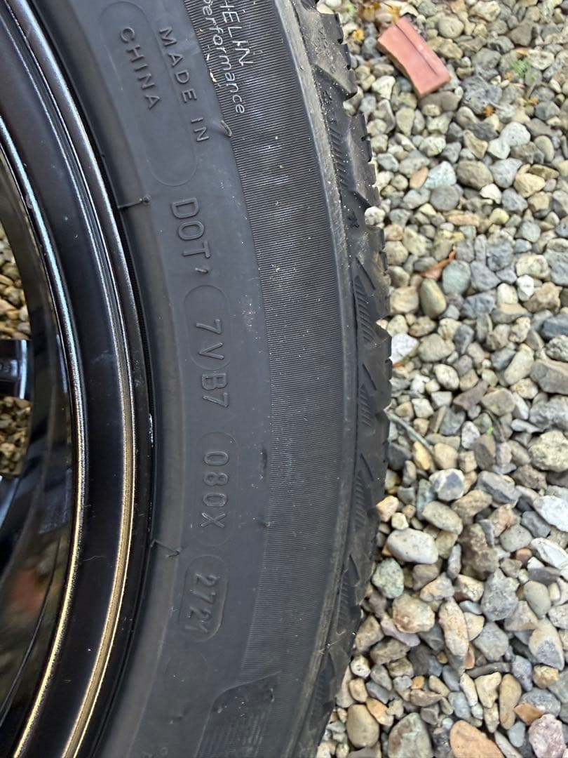 ④メルセデスE300用245/45 R18 ミシュランスタッドレスMAKホイール