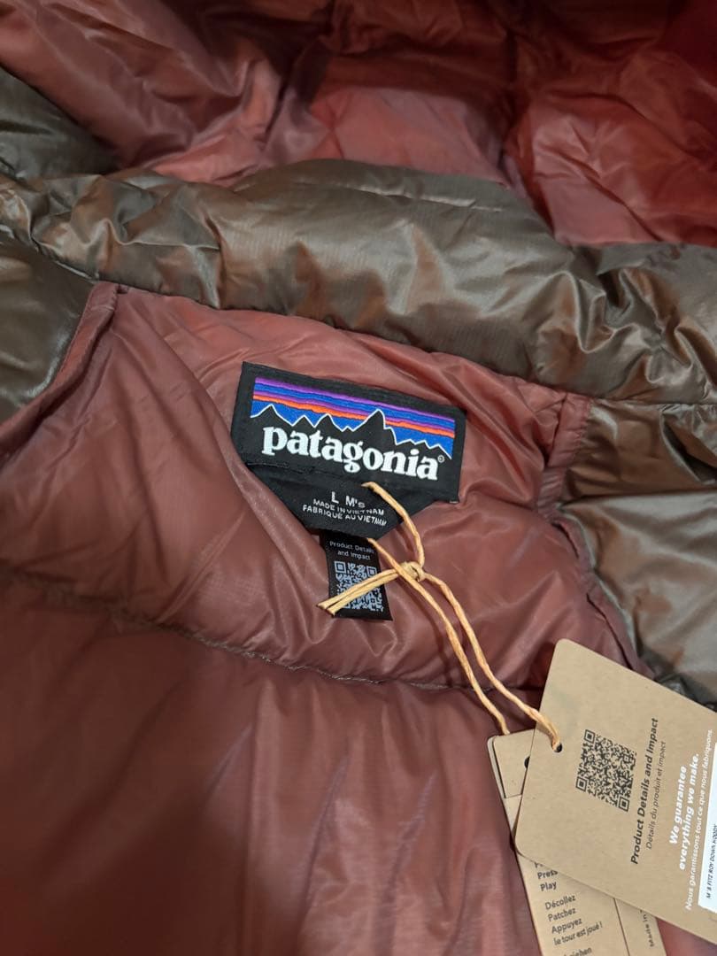 パタゴニア フィッツロイダウンフーディ MRLB 新品 Lサイズ