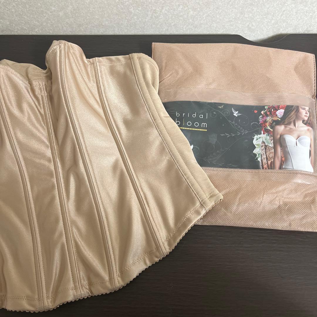 BLOOM LuXE ブルームリュクス　ラグジュアリービスチェ　85