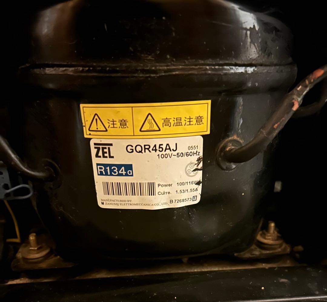 クワガタ飼育セット　三つ星貿易ワインセラー、音調装置一式、菌糸ボトル　他