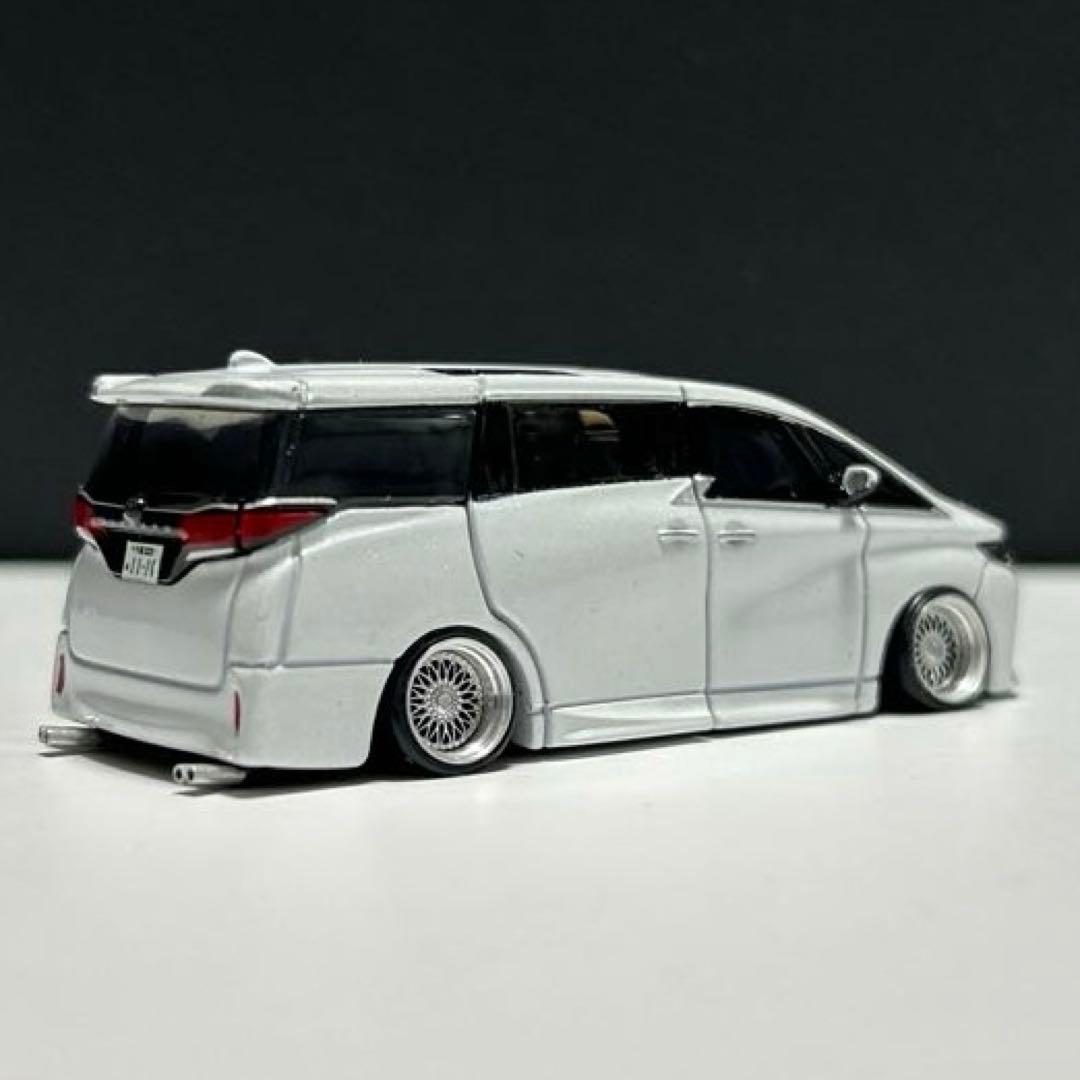トミカプレミアム　アルファード改