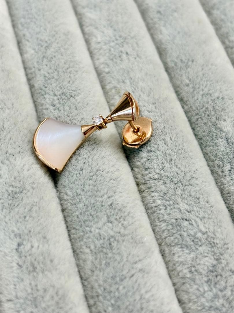 R*a様 BVLGARI ブルガリ ディーヴァドリーム ピアス Au 750 片