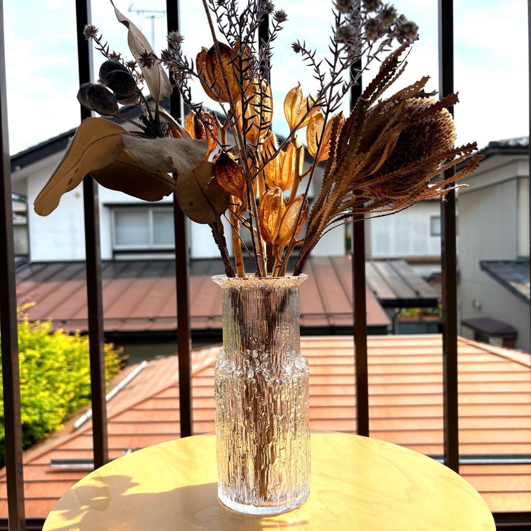 タピオヴィルカラ　アルニカ　ヴィンテージ　イッタラ　ヌータヤルヴィ　花瓶