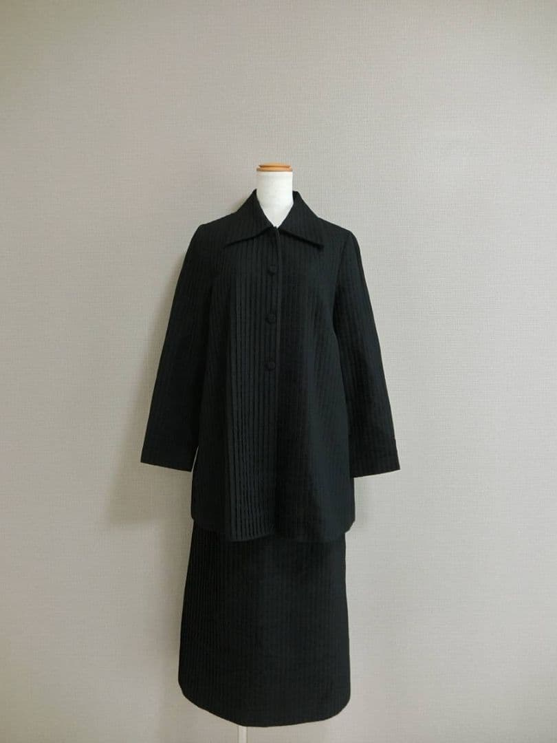 美品　シビラ　清楚　ロングスカート　セットアップ　ブラック　４０/６３−９０