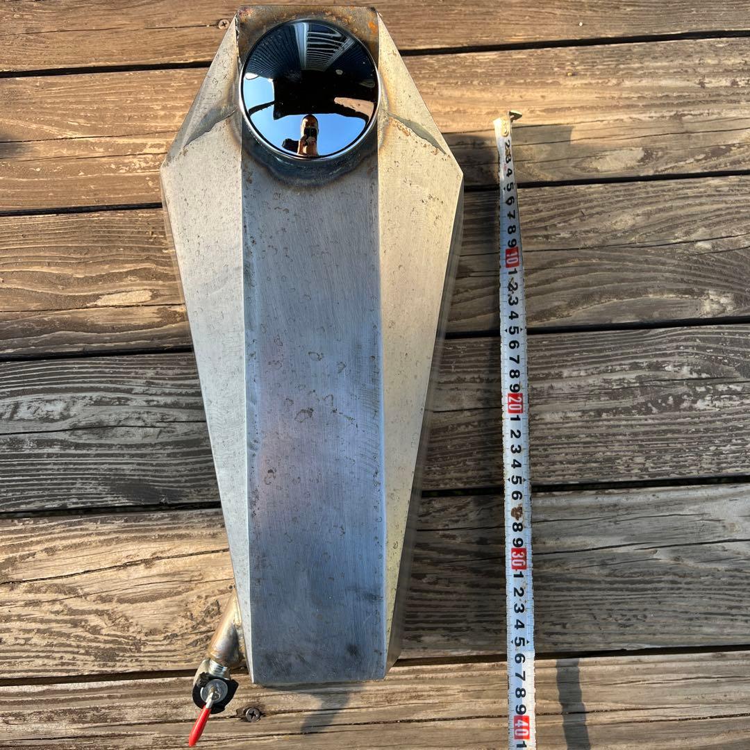 コフィンタンク