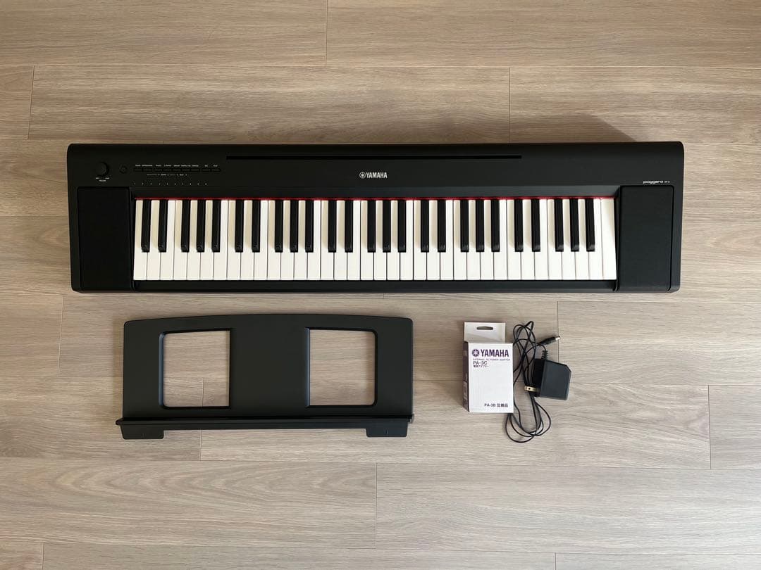 YAMAHA キーボード　Piaggero NP-15