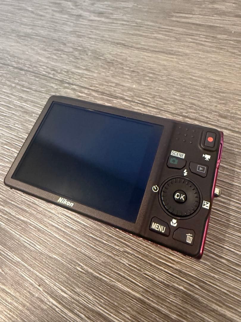 Nikon COOLPIX S6200 ピンク