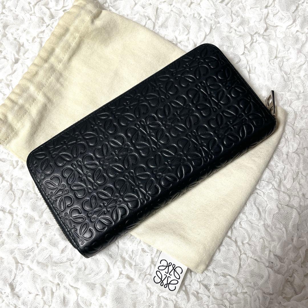 未使用級✨ロエベ　ラウンドファスナー　アナグラム　レザー　長財布 エンボス加工